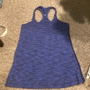 Lululemon tank